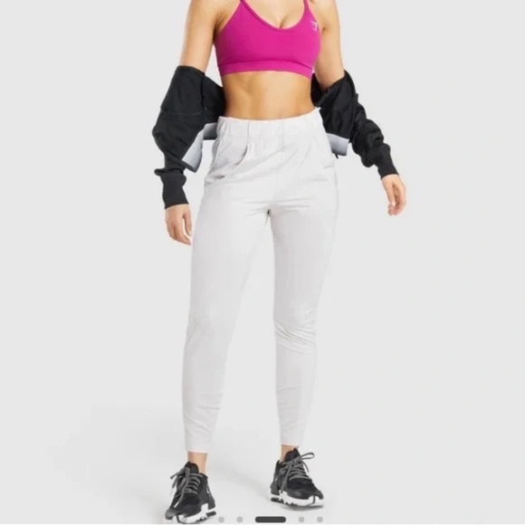Gymshark Recess Joggers - Picture 1 of 6